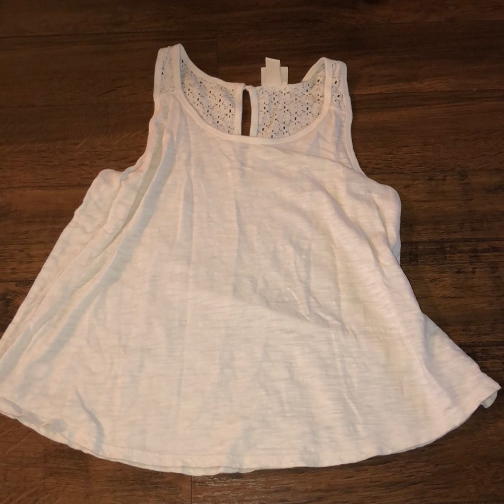 White tank